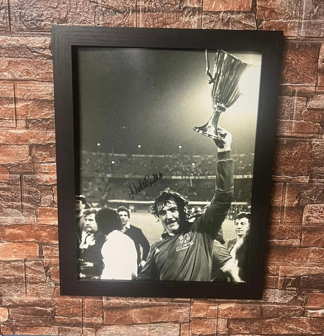 Neville Southall Cup Winners Cup Signed A3 Gloss Photo