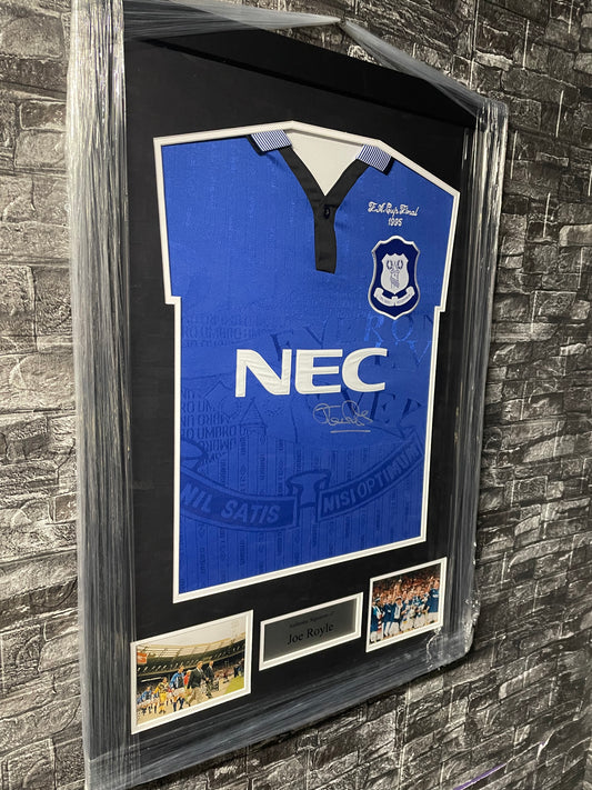 Joe Royle Signed Framed 1995 FA Cup Winners Shirt