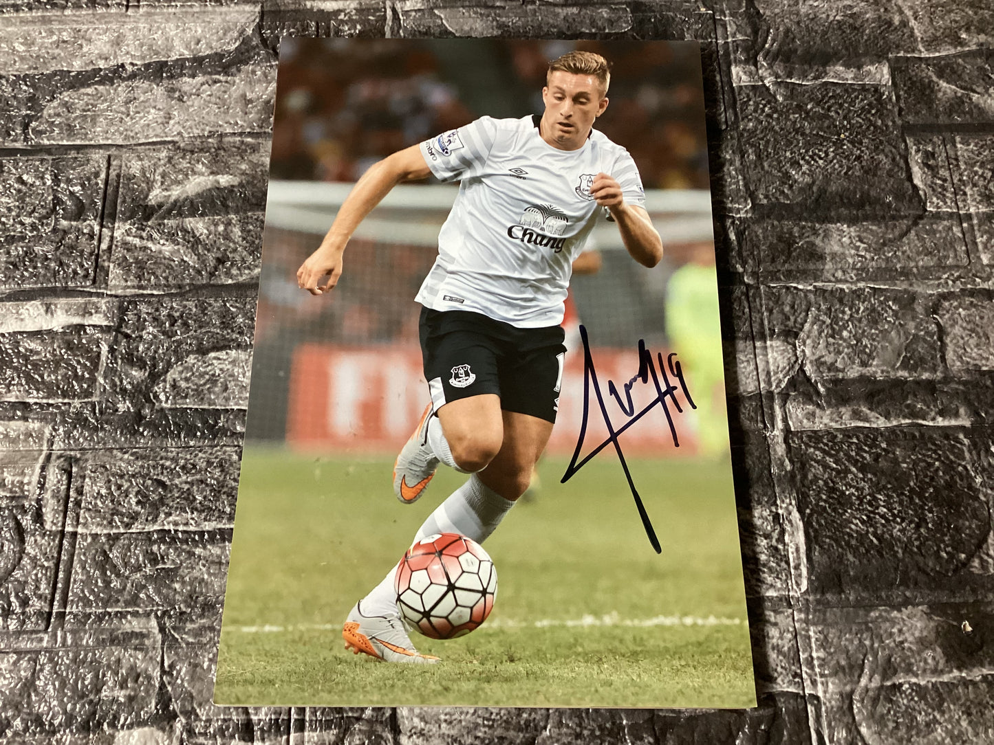 Gerard Deulofeu Hand Signed Photo