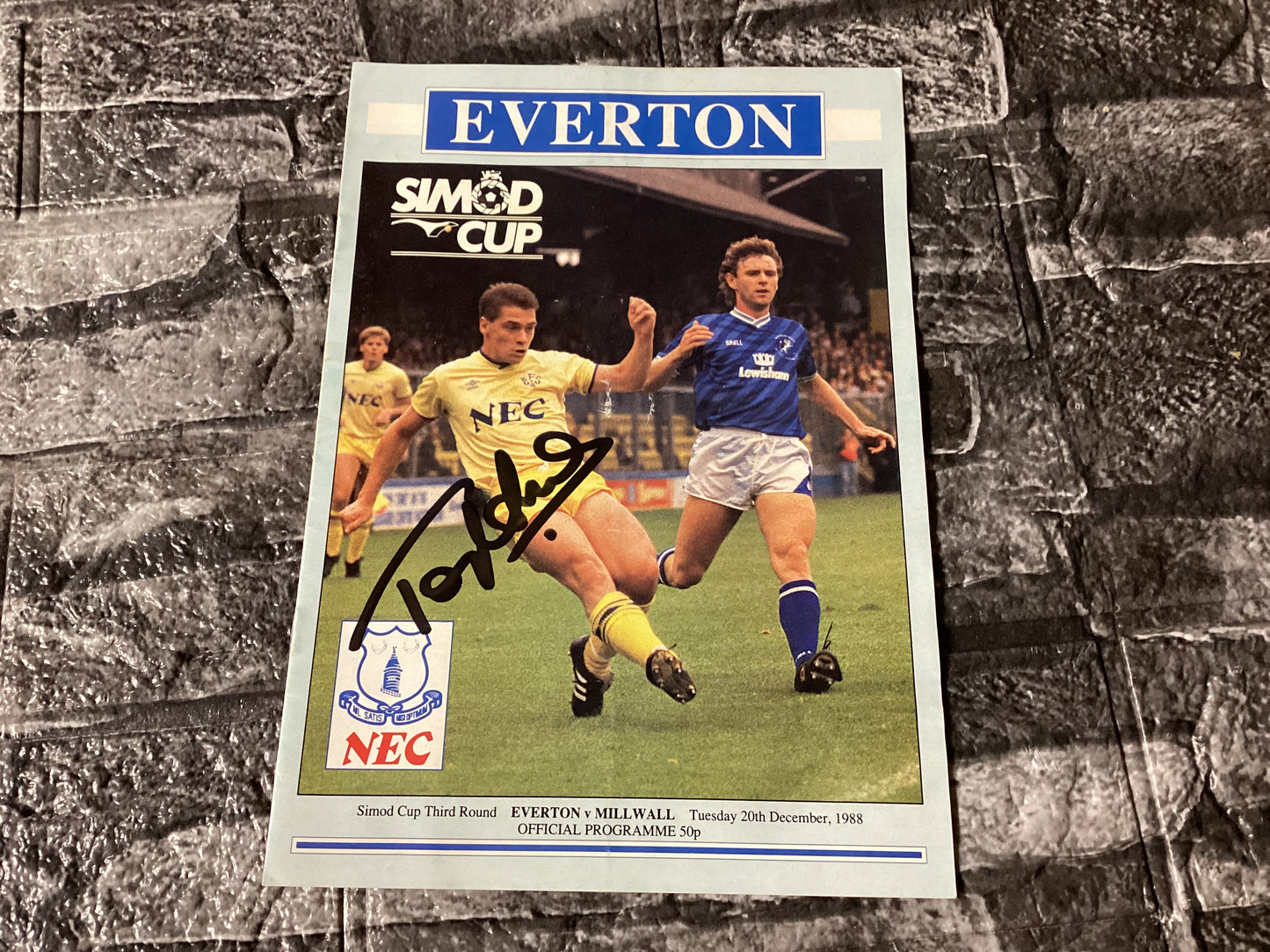 Tony Cottee Signed Programme